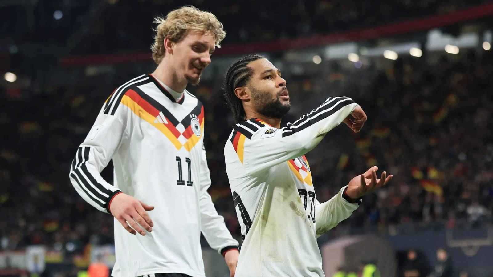 d5aec8f7 4255 4250 bbc9 e55139cb5a75